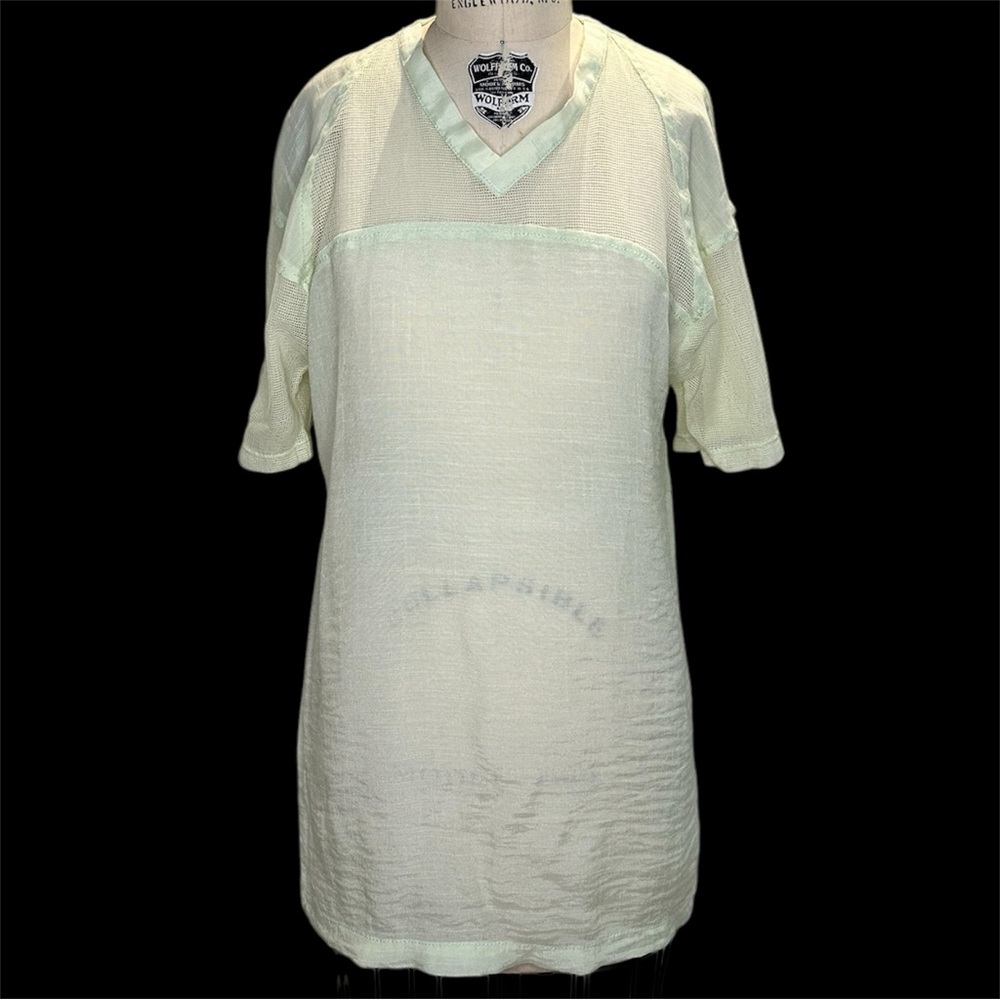 Women’s Silence + Noise Muted Lime Green Tunic — Size SM